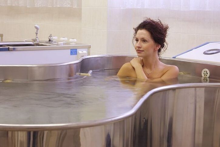 bain thérapeutique pour l'arthrose du genou
